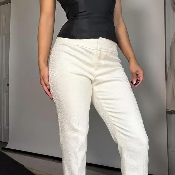 Cache - Picture 2 of 8